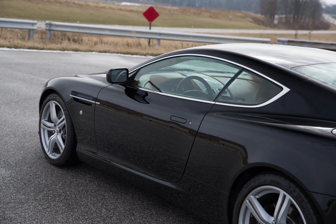 2008 Aston Martin DB9 - Image 28 of 31