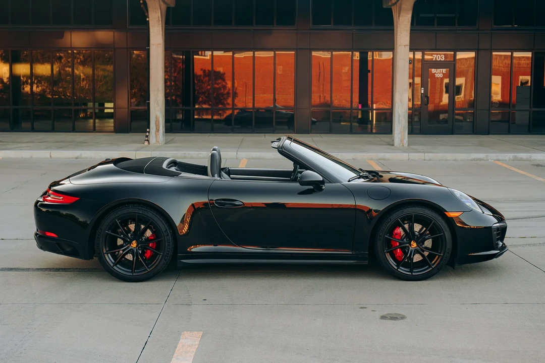 2019 Porsche 991 Carrera 4S - Image 8 of 31