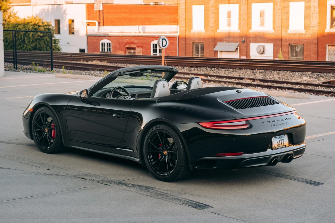 2019 Porsche 991 Carrera 4S - Image 5 of 31