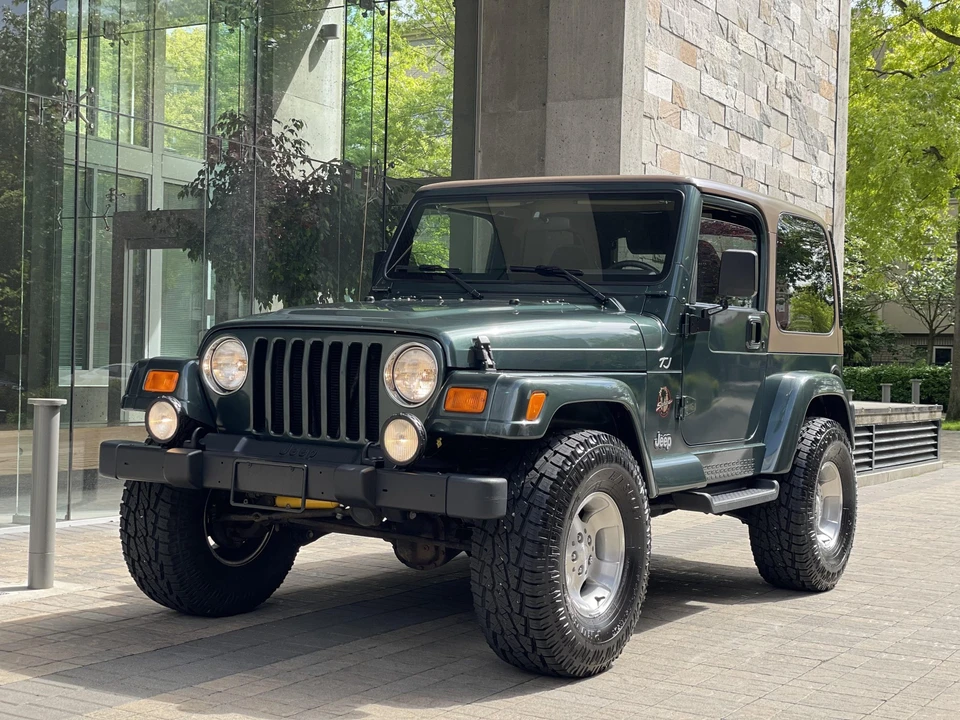 2002 Jeep TJ Wrangler - Image 2 of 31