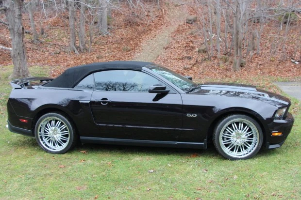 2012 Ford S197 Mustang - Image 3 of 6