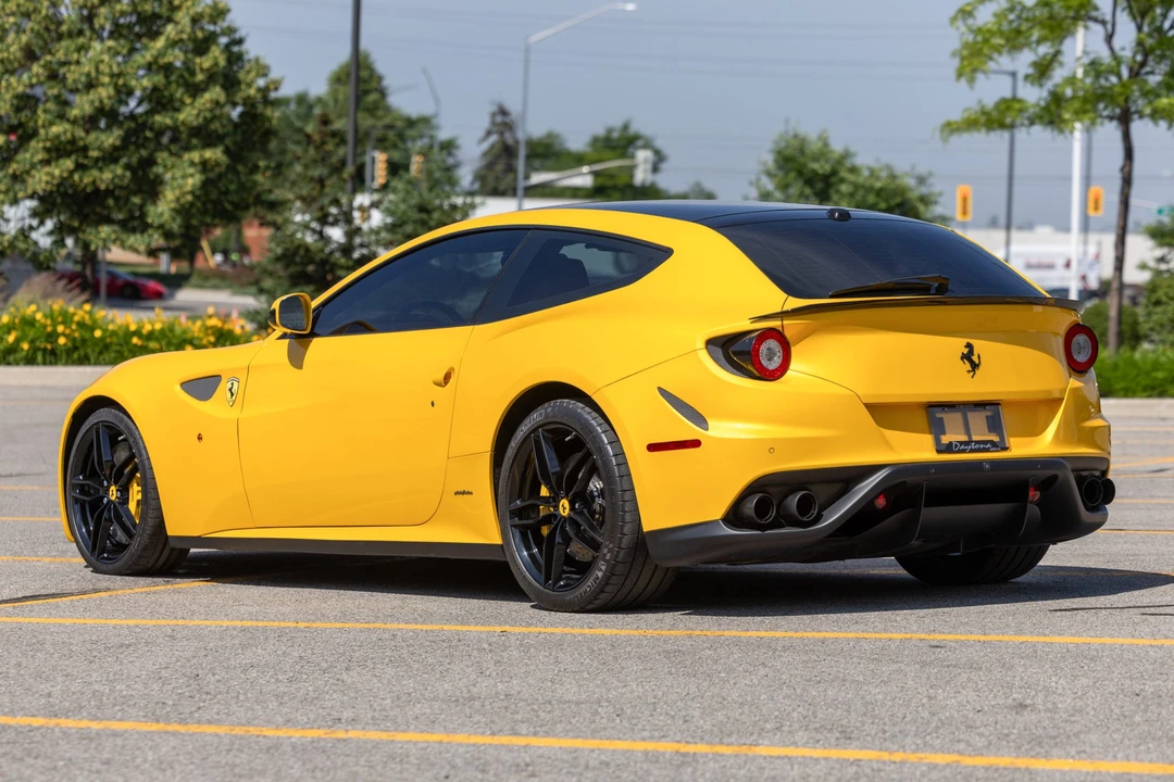 2014 Ferrari FF - Image 7 of 31