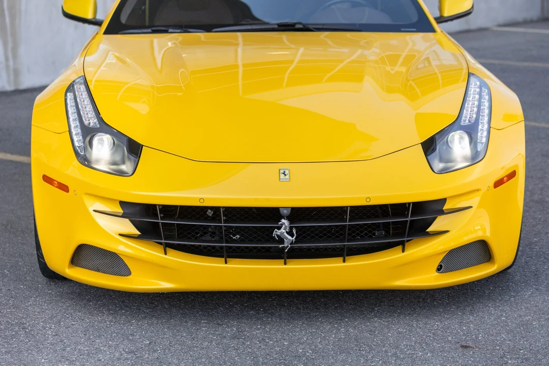 2014 Ferrari FF - Image 10 of 31