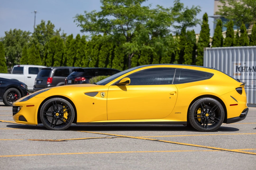 2014 Ferrari FF - Image 8 of 31