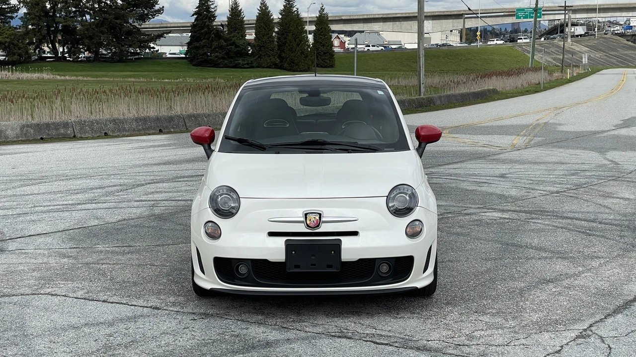 2017 Fiat Abarth 500 - Image 5 of 31