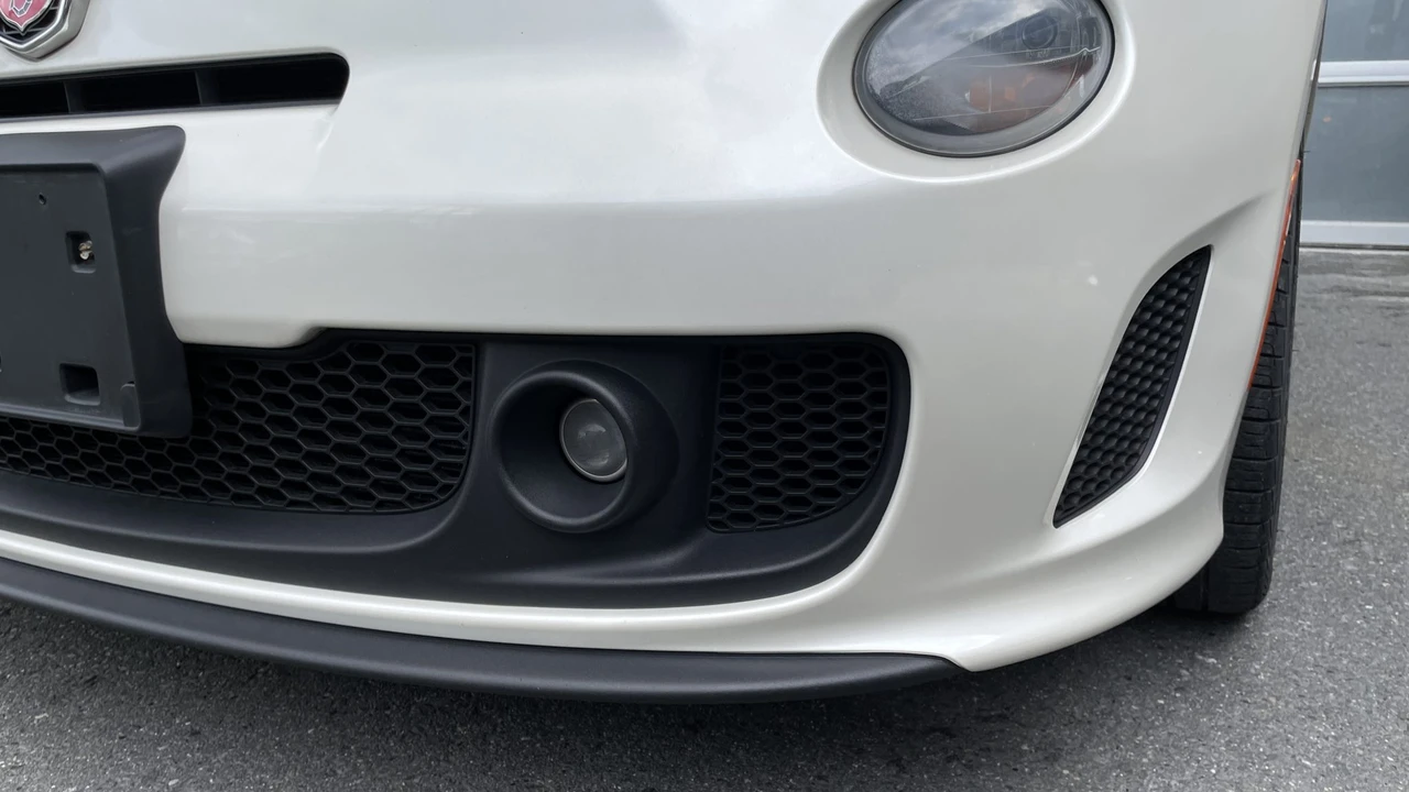 2017 Fiat Abarth 500 - Image 24 of 31