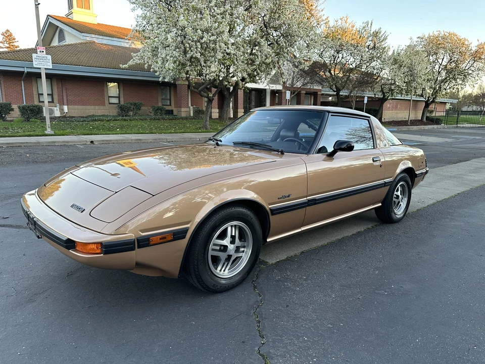 1981 Mazda RX-7 SA & FB - Image 2 of 31