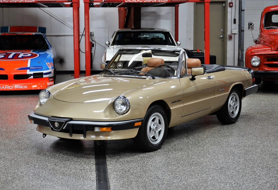1986 Alfa Romeo Series 3 - Image 2 of 31