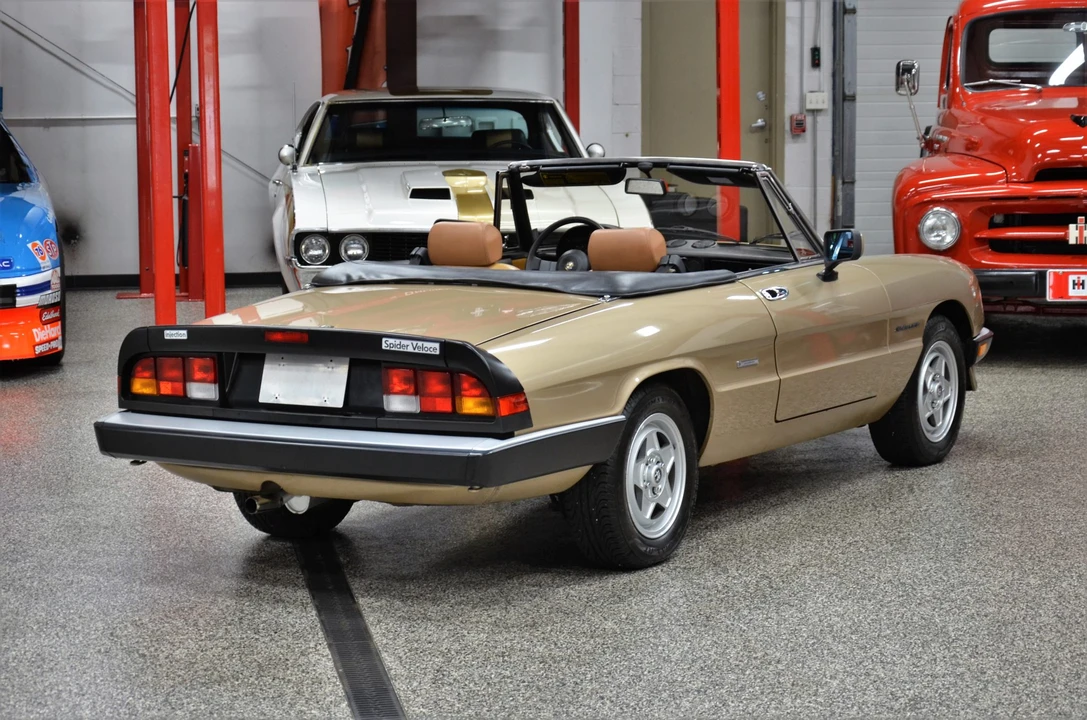 1986 Alfa Romeo Series 3 - Image 23 of 31