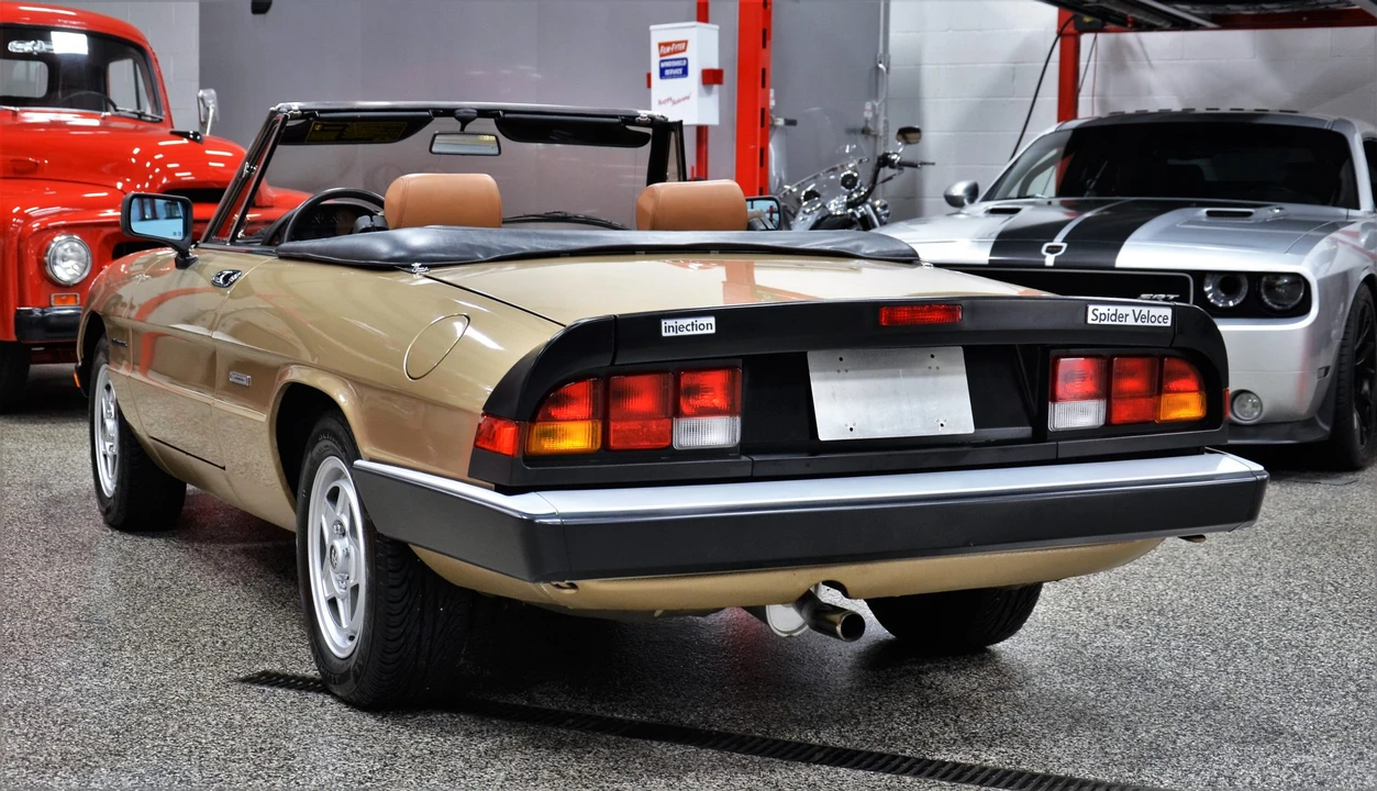 1986 Alfa Romeo Series 3 - Image 18 of 31