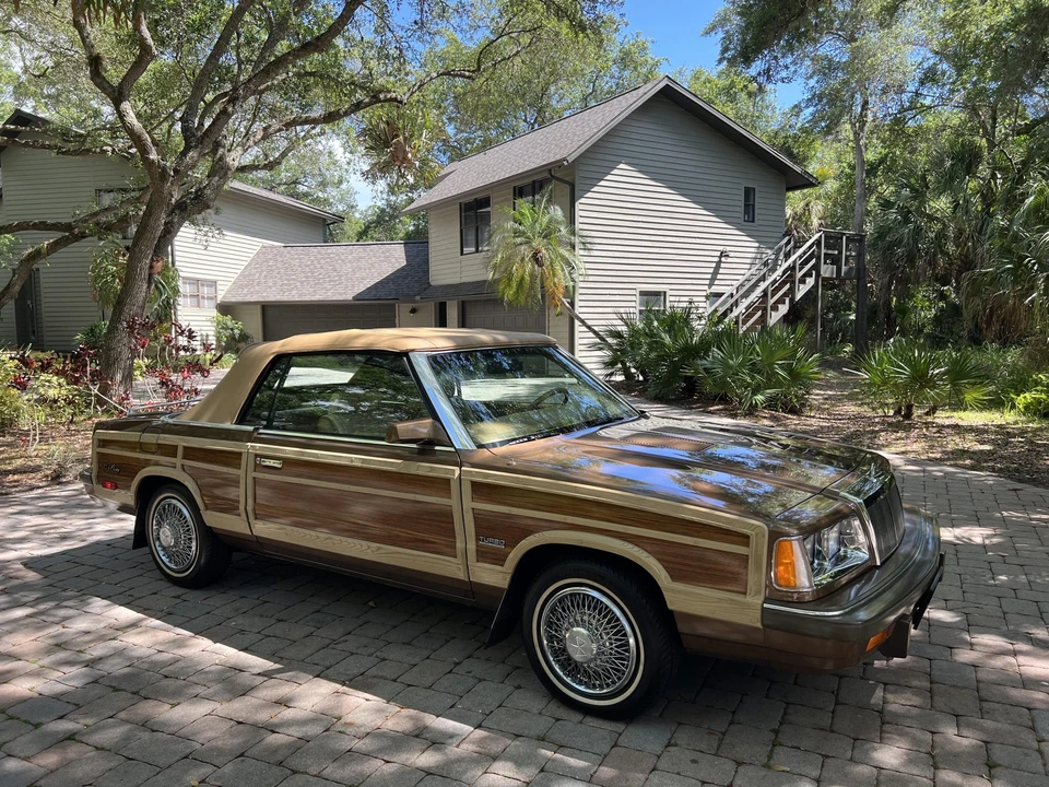 1986 Chrysler K-Car - Image 22 of 31