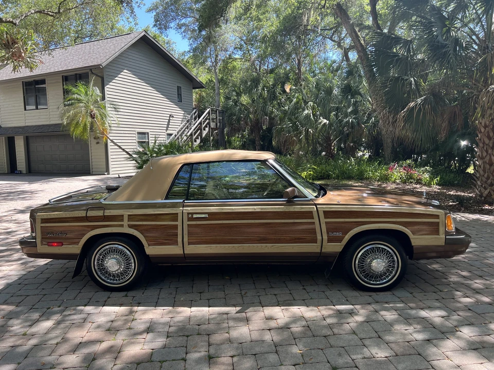 1986 Chrysler K-Car - Image 20 of 31