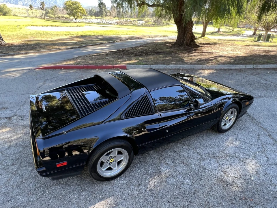 1986 Ferrari 328 GTS - Image 27 of 31