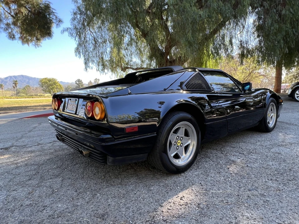1986 Ferrari 328 GTS - Image 29 of 31