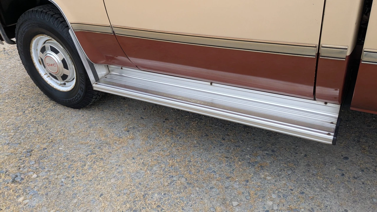 1986 GMC C/K 3rd Gen - Image 14 of 31