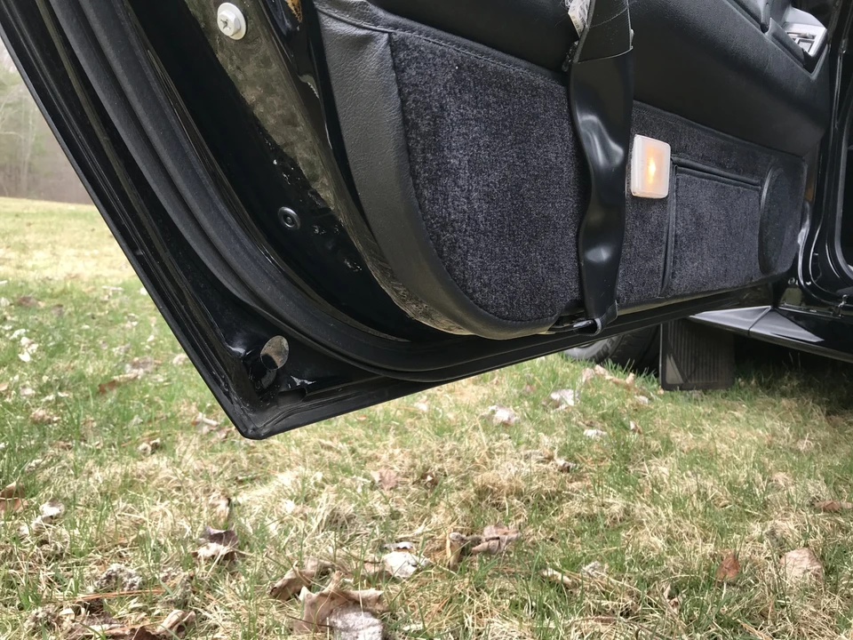 1986 Chrysler Conquest - Image 29 of 31