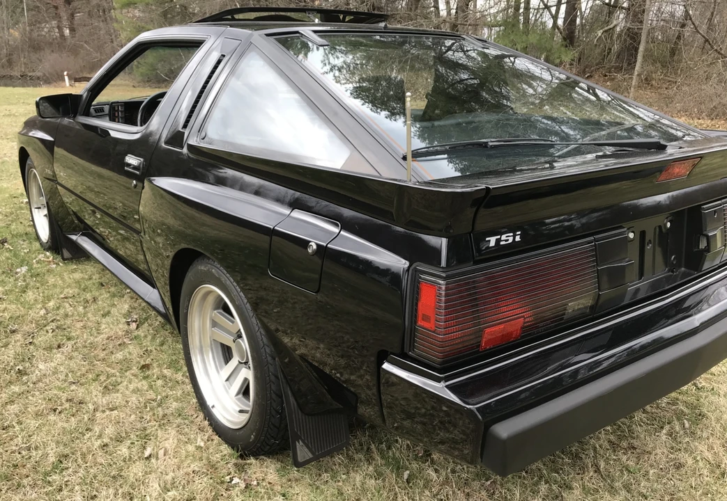 1986 Chrysler Conquest - Image 10 of 31