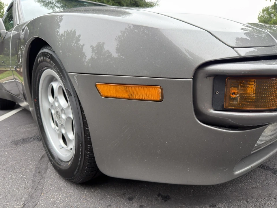 1986 Porsche 944 - Image 27 of 31