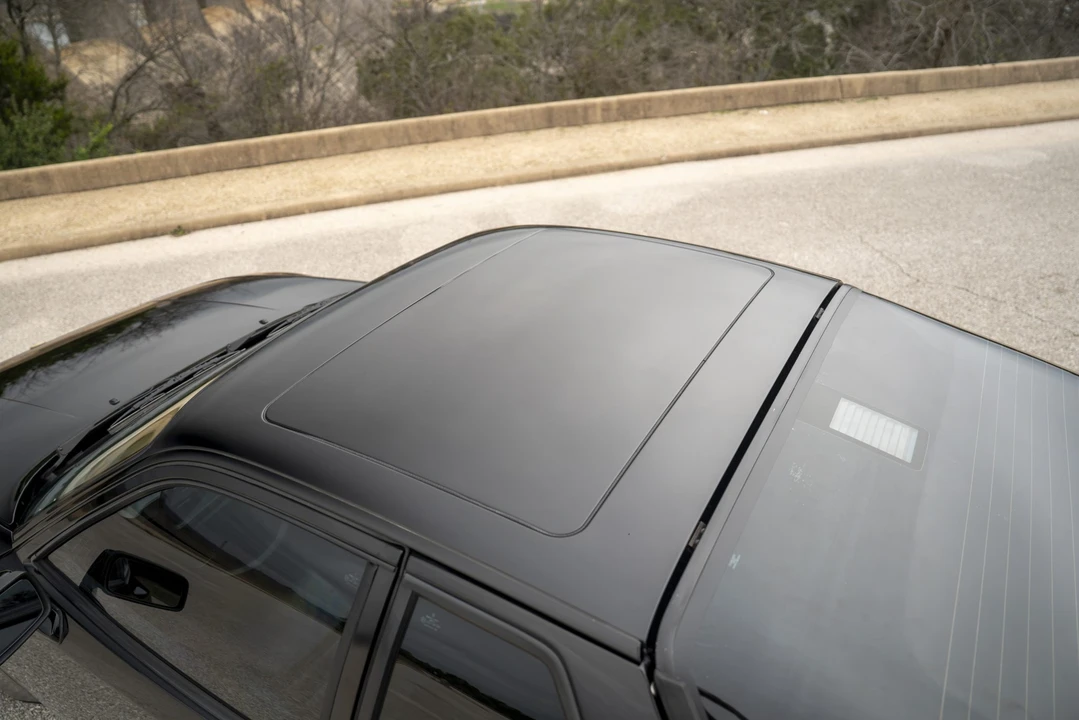 1986 Porsche 944 Turbo - Image 27 of 31