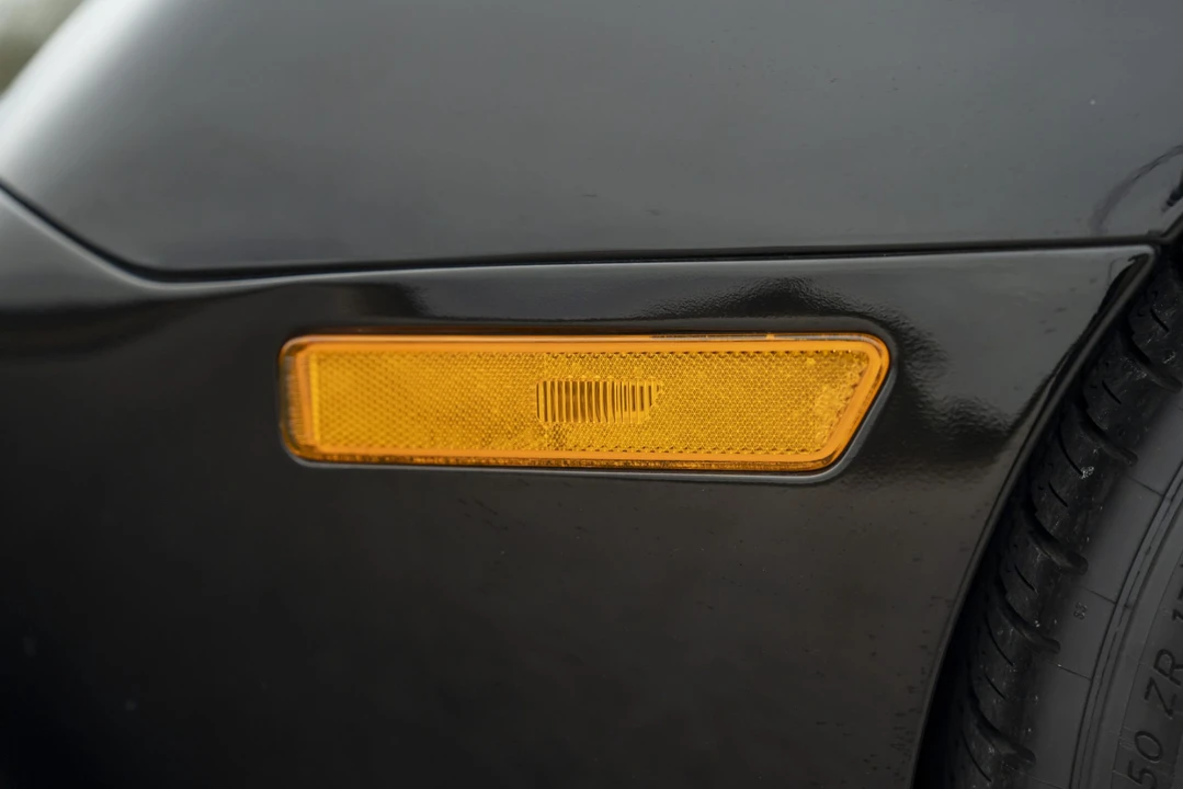 1986 Porsche 944 Turbo - Image 24 of 31