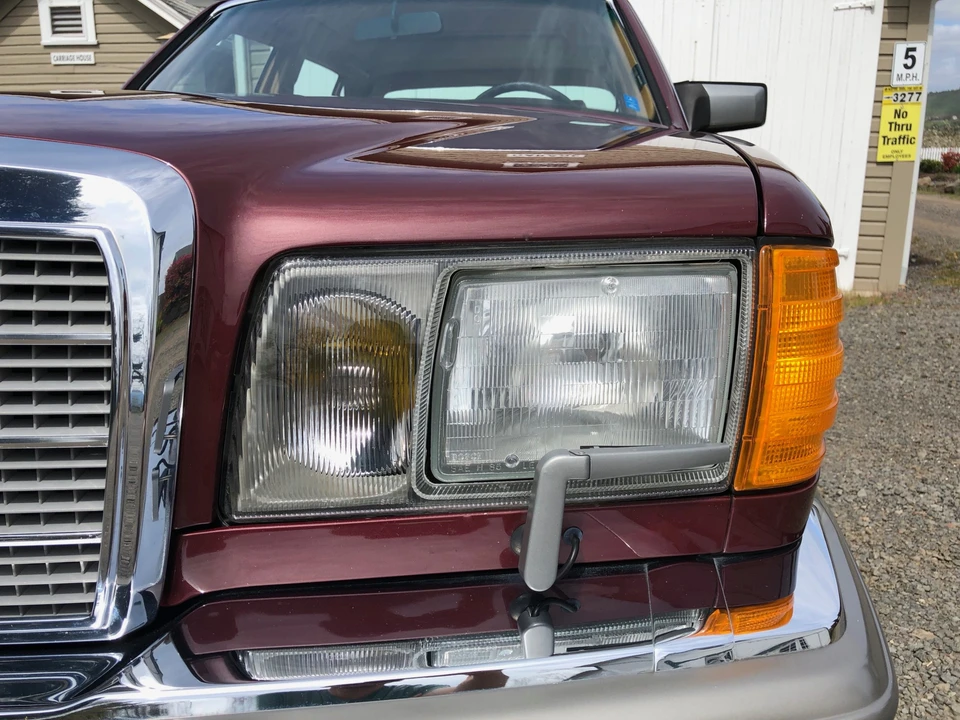 1987 Mercedes-Benz W126 S-Class Sedan - Image 23 of 31