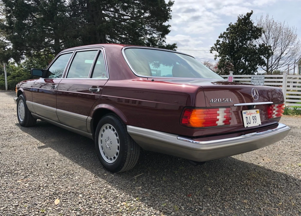 1987 Mercedes-Benz W126 S-Class Sedan - Image 14 of 31