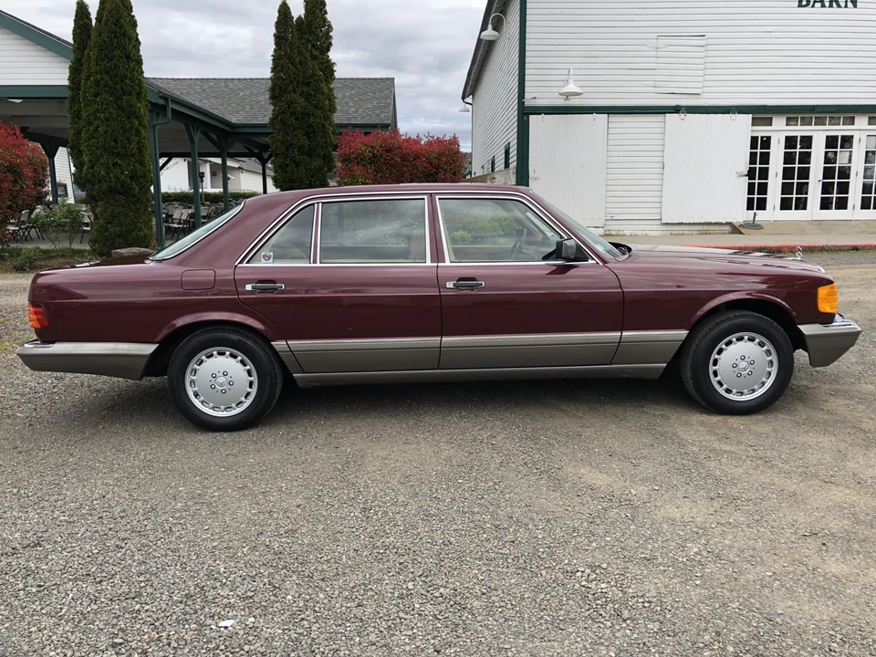 1987 Mercedes-Benz W126 S-Class Sedan - Image 9 of 31