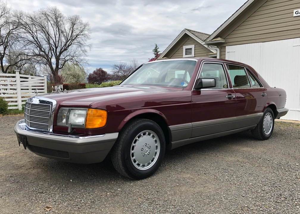 1987 Mercedes-Benz W126 S-Class Sedan - Image 4 of 31