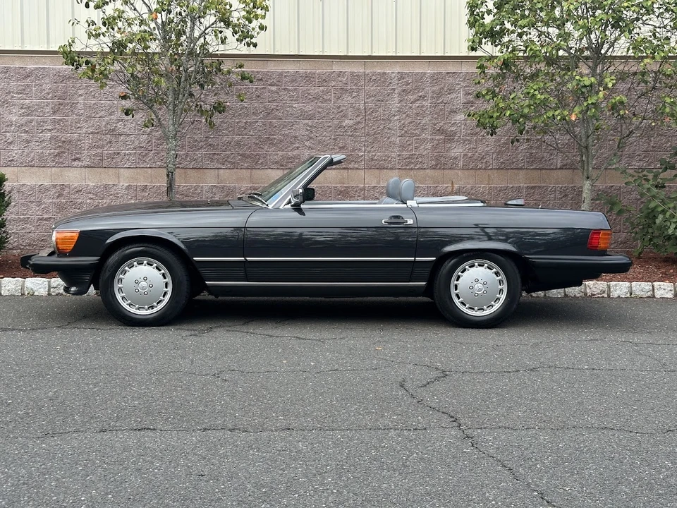 1987 Mercedes-Benz R107 SL-Class - Image 18 of 31