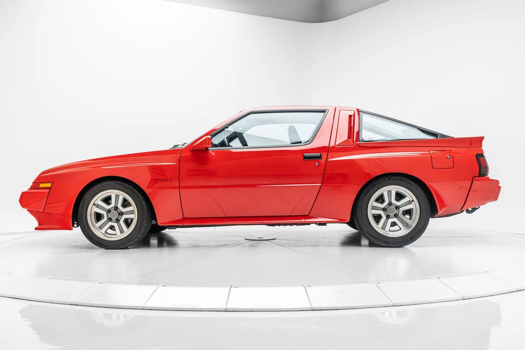 1988 Chrysler Conquest - Image 9 of 31