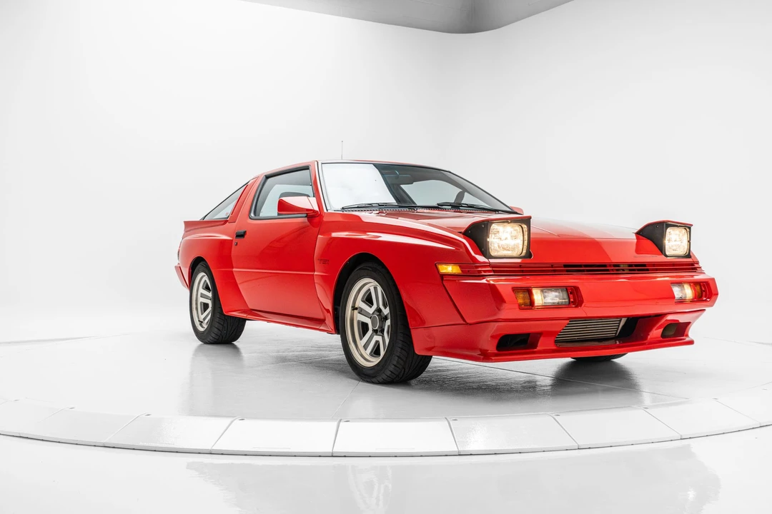 1988 Chrysler Conquest - Image 22 of 31