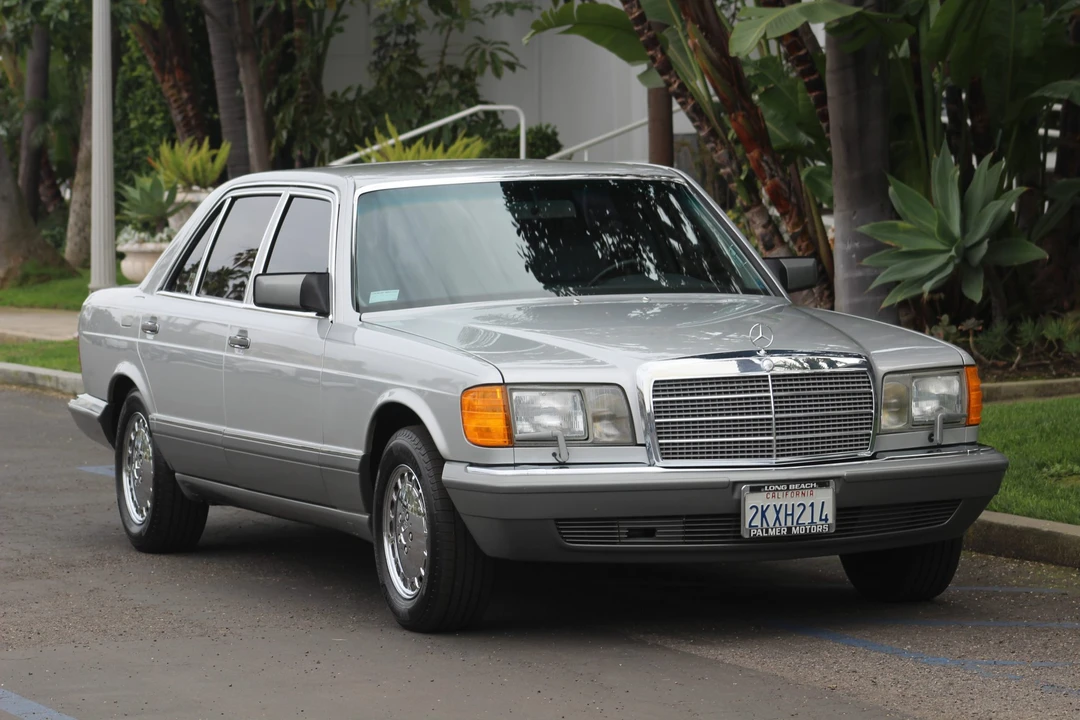 1988 Mercedes-Benz W126 S-Class Sedan - Image 24 of 31