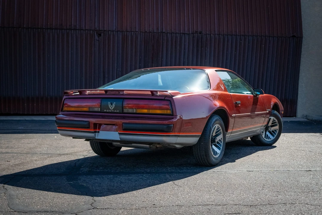 1988 Pontiac Firebird 3rd Gen - Image 16 of 31
