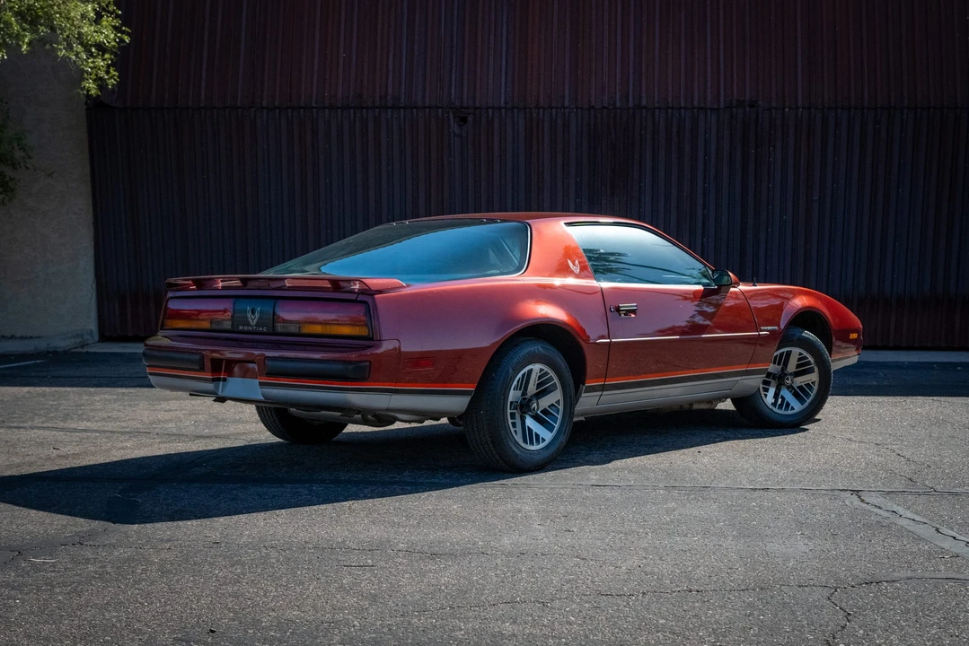 1988 Pontiac Firebird 3rd Gen - Image 17 of 31