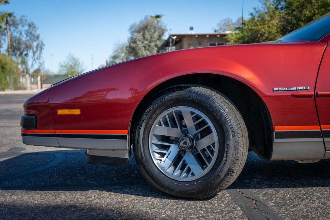 1988 Pontiac Firebird 3rd Gen - Image 23 of 31