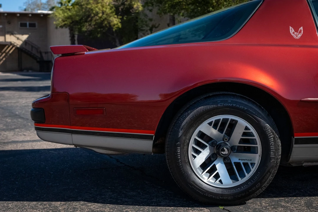 1988 Pontiac Firebird 3rd Gen - Image 30 of 31