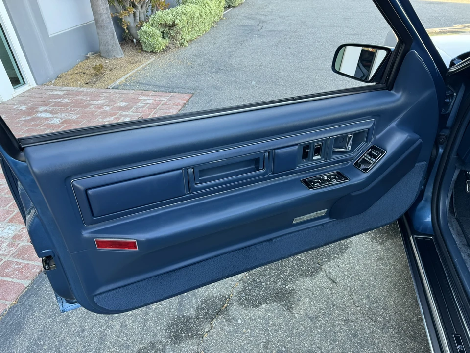 1989 Cadillac Eldorado 11th Gen - Image 28 of 31