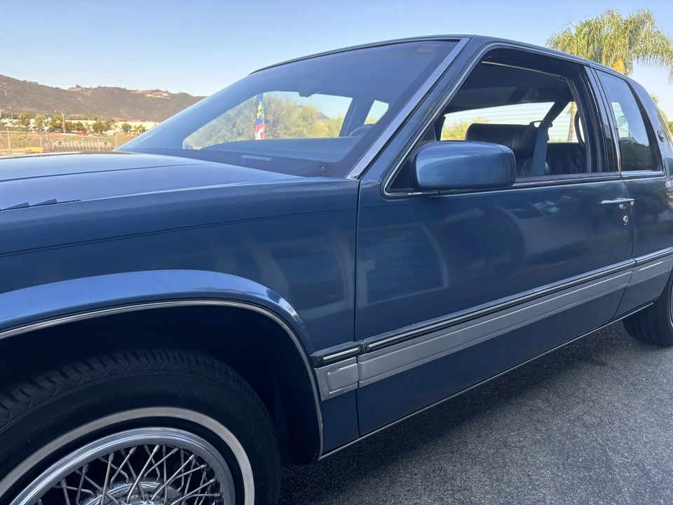 1989 Cadillac Eldorado 11th Gen - Image 21 of 31