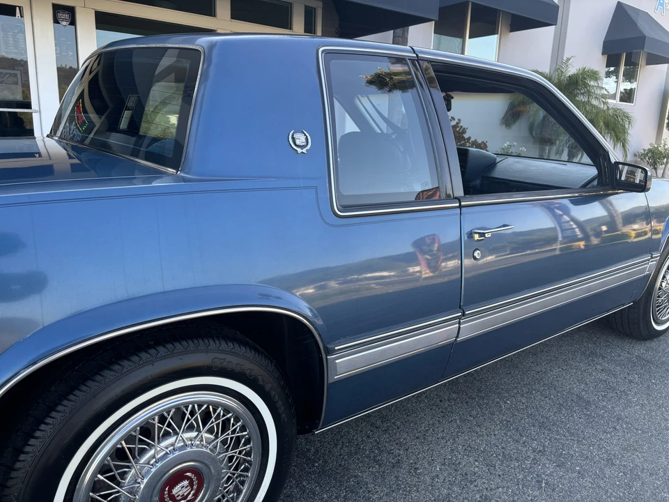 1989 Cadillac Eldorado 11th Gen - Image 13 of 31