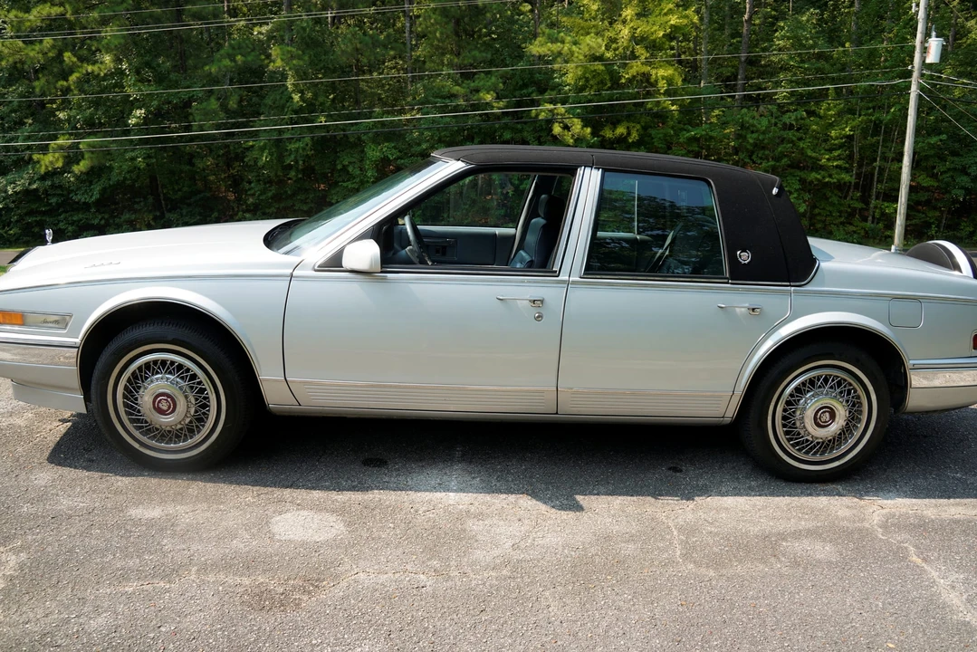 1989 Cadillac Seville - Image 16 of 31