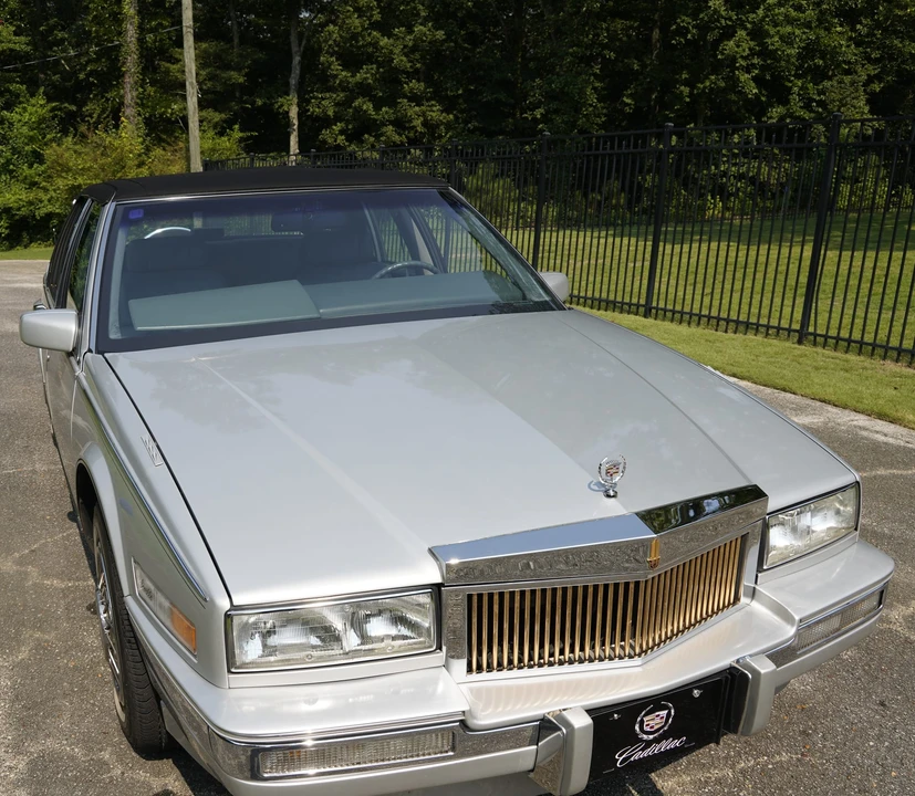 1989 Cadillac Seville - Image 19 of 31