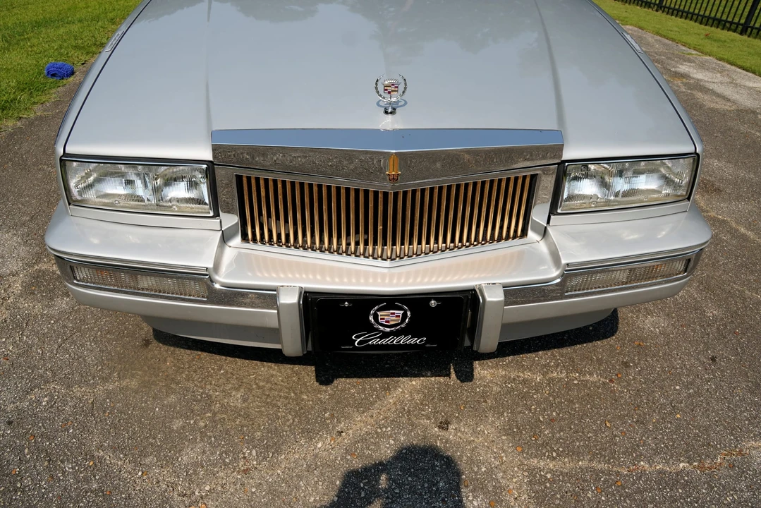 1989 Cadillac Seville - Image 21 of 31