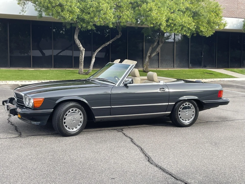 1989 Mercedes-Benz R107 SL-Class - Image 4 of 31