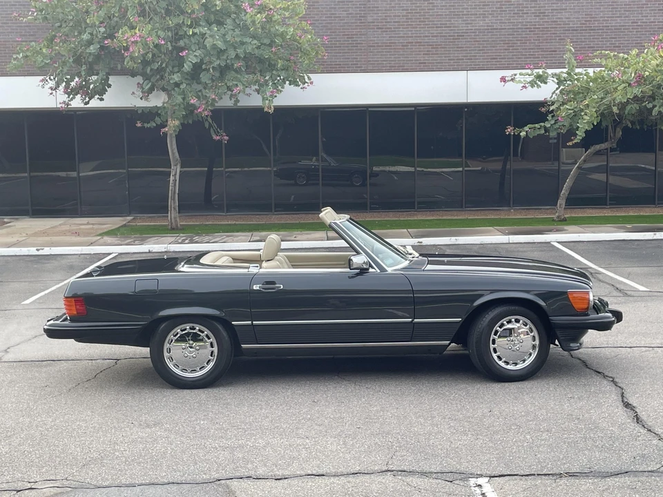 1989 Mercedes-Benz R107 SL-Class - Image 22 of 31