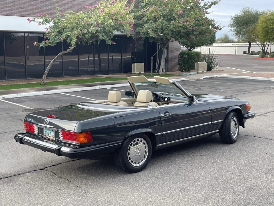 1989 Mercedes-Benz R107 SL-Class - Image 28 of 31