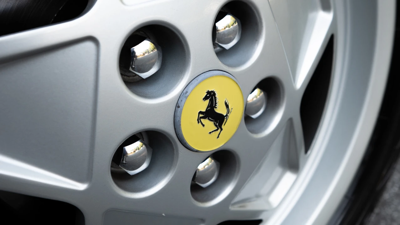 1990 Ferrari Mondial t - Image 27 of 31