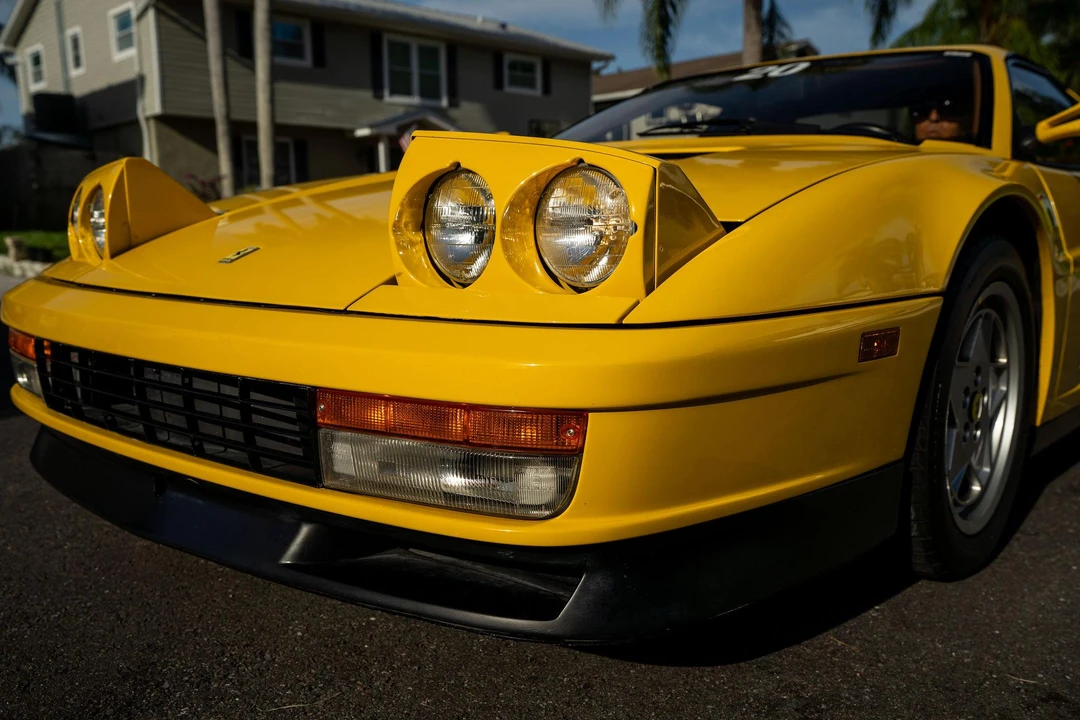 1990 Ferrari Testarossa - Image 15 of 31