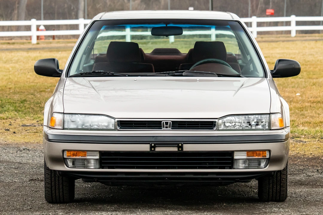 1990 Honda Accord 4th Gen - Image 10 of 31