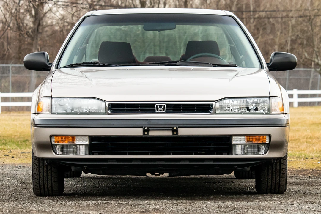 1990 Honda Accord 4th Gen - Image 11 of 31