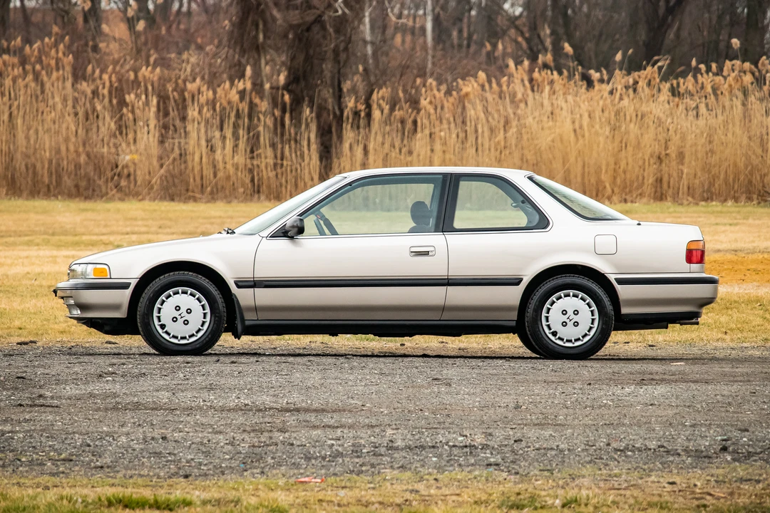 1990 Honda Accord 4th Gen - Image 24 of 31